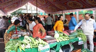 नगरपालिकाद्वारा हाटबजार सञ्चालन